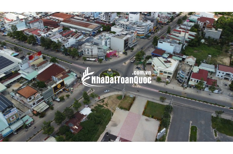 Bán 1,5ha đất ở ngay trung tâm thị trấn Tân Châu Tây Ninh